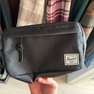 Herschel supply toiletry bag black men's